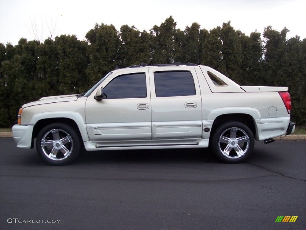 2006 Avalanche LT - Sandstone Metallic / Tan/Neutral photo #11