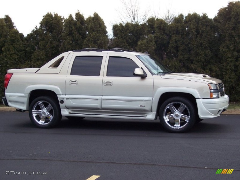 2006 Avalanche LT - Sandstone Metallic / Tan/Neutral photo #15