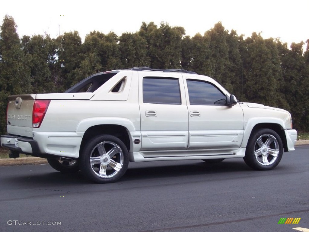 2006 Avalanche LT - Sandstone Metallic / Tan/Neutral photo #17