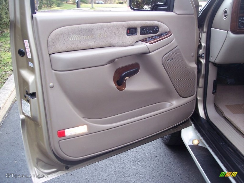 2006 Avalanche LT - Sandstone Metallic / Tan/Neutral photo #46