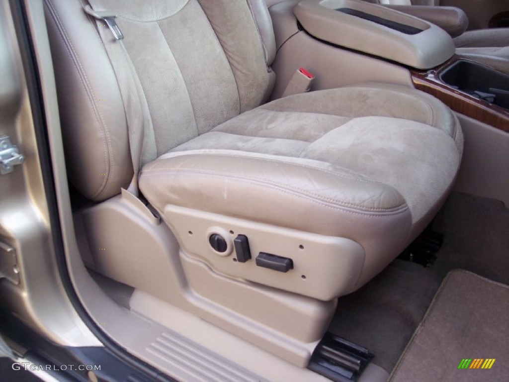 2006 Avalanche LT - Sandstone Metallic / Tan/Neutral photo #48
