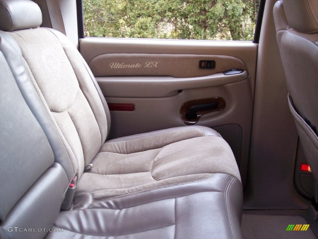 2006 Avalanche LT - Sandstone Metallic / Tan/Neutral photo #56