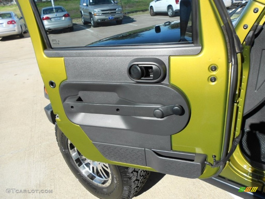 2007 Jeep Wrangler Unlimited Rubicon 4x4 Dark Slate Gray/Medium Slate Gray Door Panel Photo #59040481
