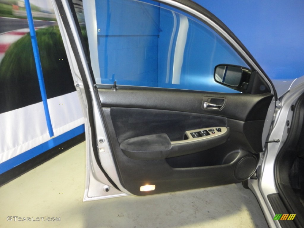 2003 Accord EX Sedan - Satin Silver Metallic / Black photo #11