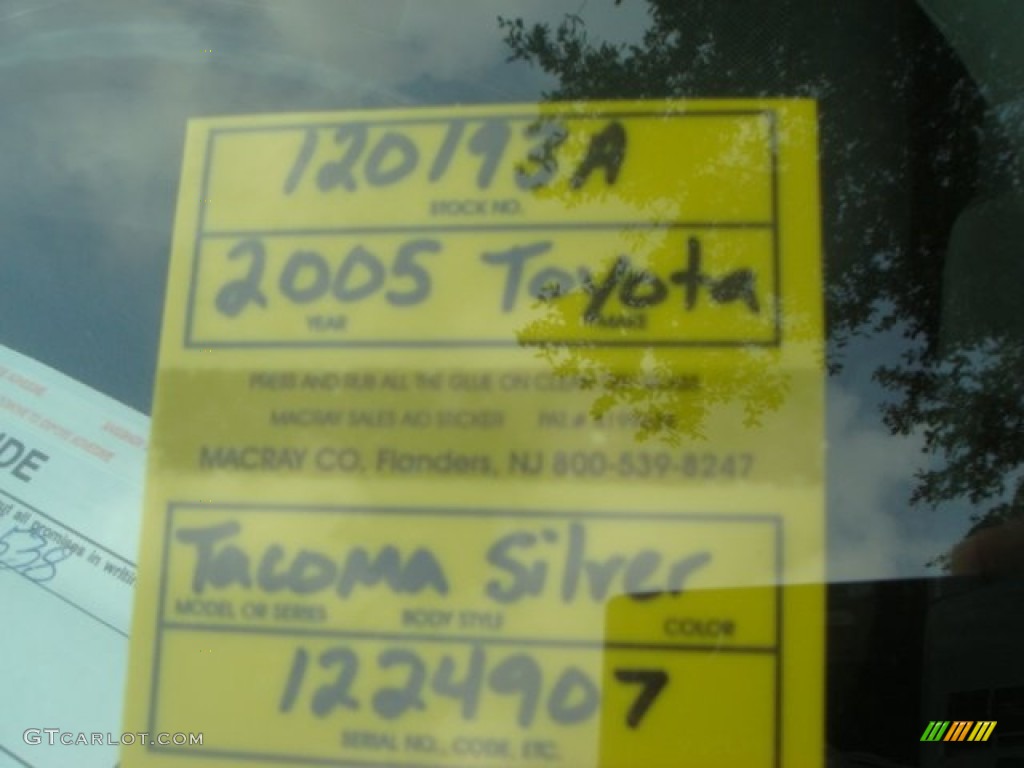 2005 Tacoma V6 TRD Sport Access Cab 4x4 - Silver Streak Mica / Graphite Gray photo #20