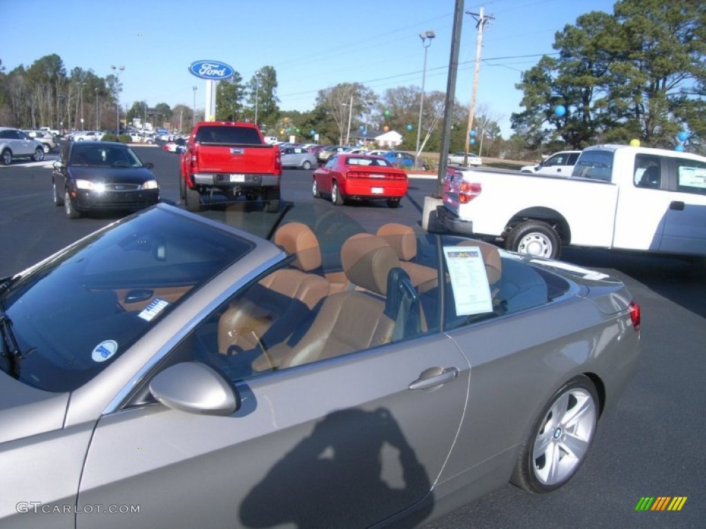 2008 3 Series 335i Convertible - Platinum Bronze Metallic / Beige photo #32