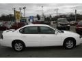 2005 White Chevrolet Impala   photo #4