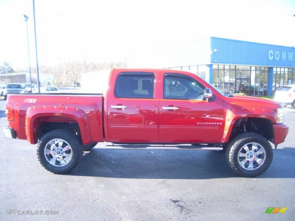 2009 Silverado 1500 LT Z71 Crew Cab 4x4 - Victory Red / Ebony photo #4