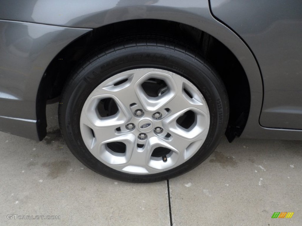 2010 Fusion SE - Sterling Grey Metallic / Medium Light Stone photo #12