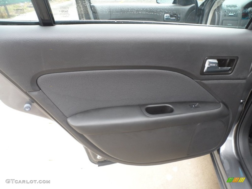 2010 Fusion SE - Sterling Grey Metallic / Medium Light Stone photo #25