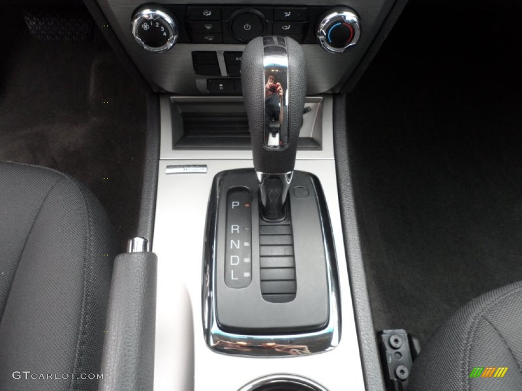 2010 Fusion SE - Sterling Grey Metallic / Medium Light Stone photo #34