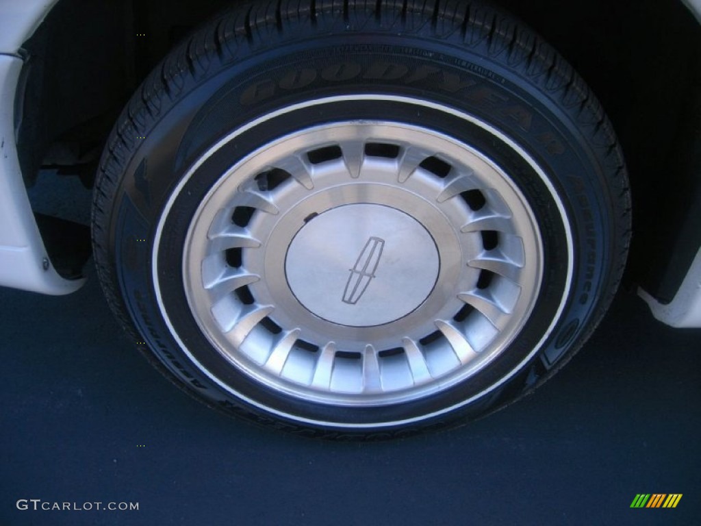 2000 Lincoln Town Car Executive Wheel Photos