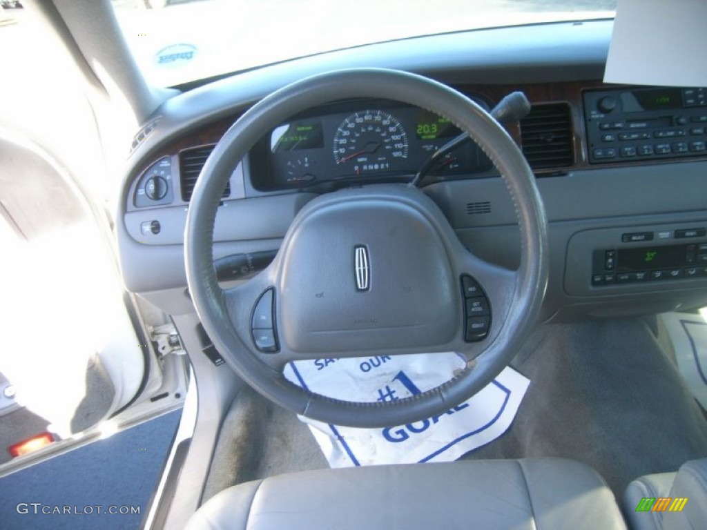 2000 Lincoln Town Car Executive Light Graphite Steering Wheel Photo #59049694