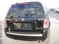 Black - Mariner Luxury 4WD Photo No. 7