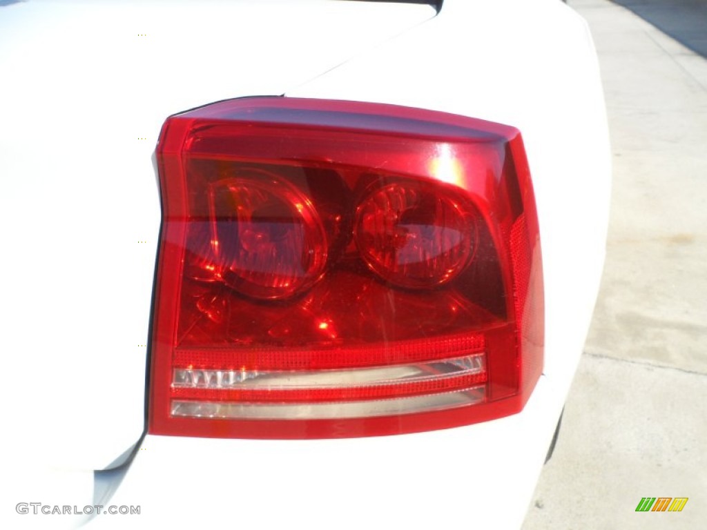 2006 Charger SE - Stone White / Dark Slate Gray/Light Graystone photo #17