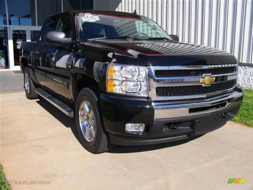2009 Silverado 1500 LT Crew Cab 4x4 - Black / Light Cashmere photo #1