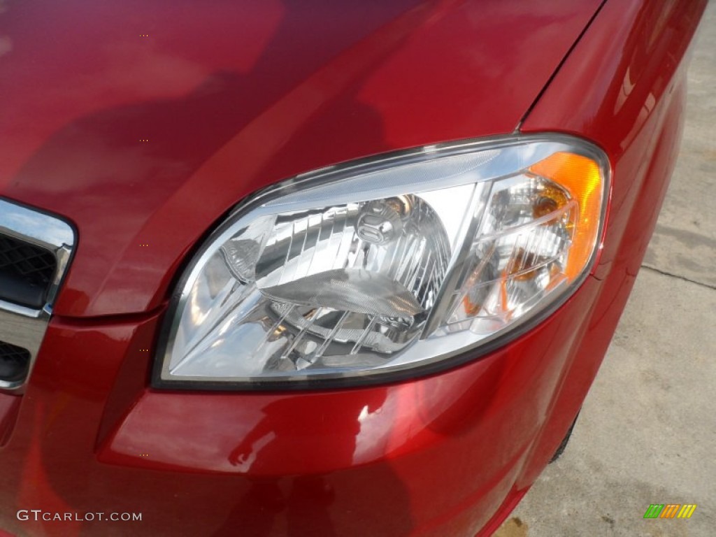 2010 Aveo LT Sedan - Sport Red / Charcoal photo #9