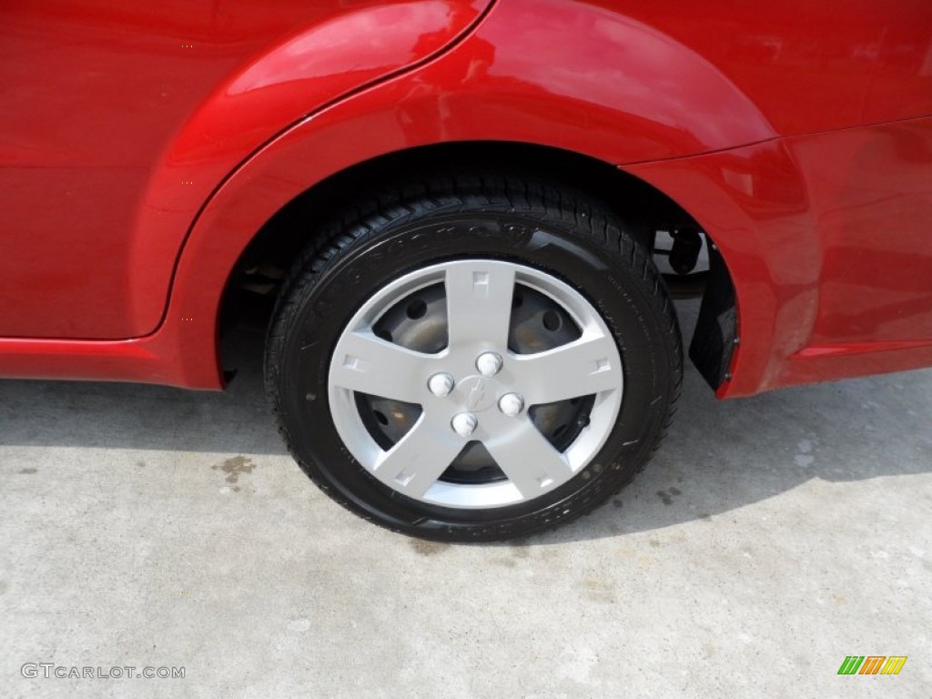 2010 Aveo LT Sedan - Sport Red / Charcoal photo #11