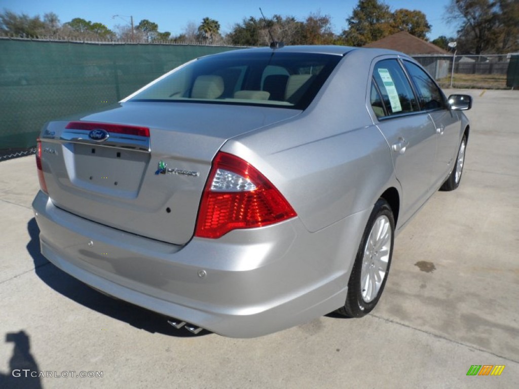 2012 Fusion Hybrid - Ingot Silver Metallic / Medium Light Stone photo #3