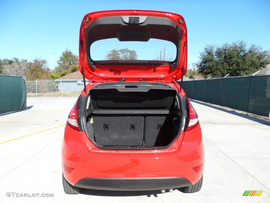 2012 Ford Fiesta SE Hatchback Trunk Photo #59052033