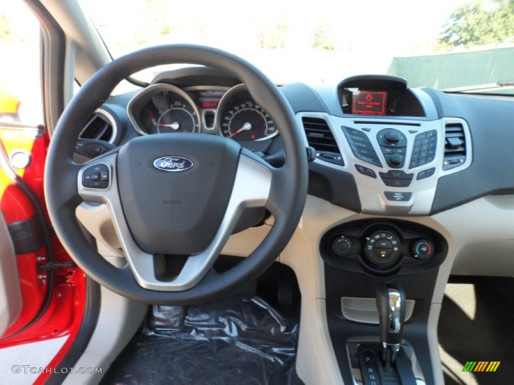 2012 Ford Fiesta SE Hatchback Light Stone/Charcoal Black Dashboard Photo #59052054