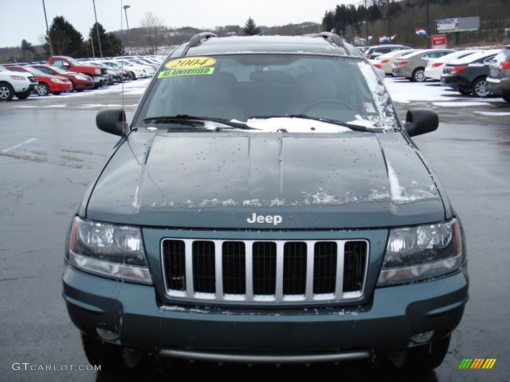 2004 Grand Cherokee Laredo 4x4 - Steel Blue Pearl / Sandstone photo #3