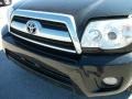 Black - 4Runner SR5 Photo No. 22