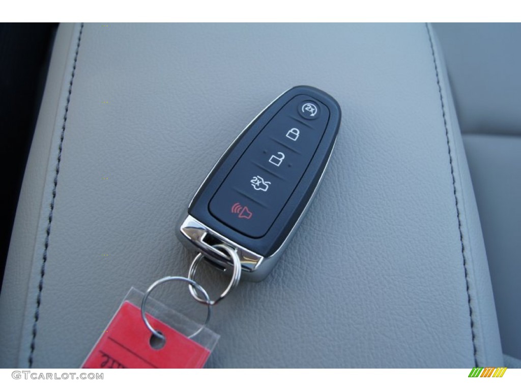 2012 Edge Limited EcoBoost - White Platinum Metallic Tri-Coat / Medium Light Stone photo #39