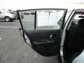 Brillant Silver - Versa 1.8 S Hatchback Photo No. 20