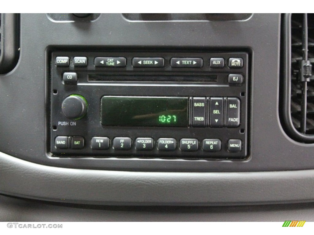 2006 Ford E Series Van E350 XLT Passenger Audio System Photos