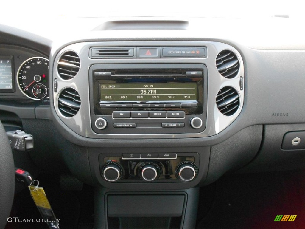 2012 Tiguan S - Deep Black Metallic / Black photo #17