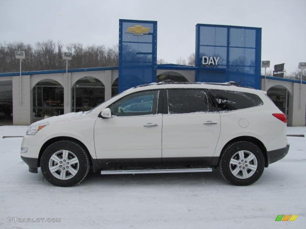 2012 Traverse LT AWD - White / Ebony photo #2