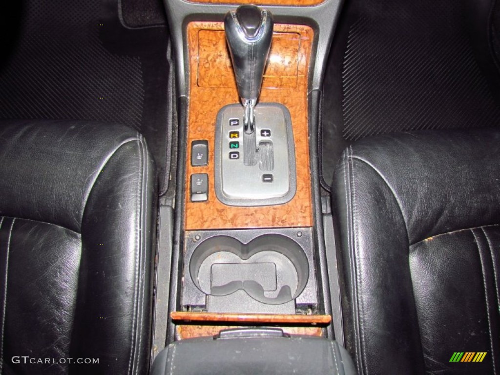 2005 XG350 L - Powder White Pearl / Black photo #17