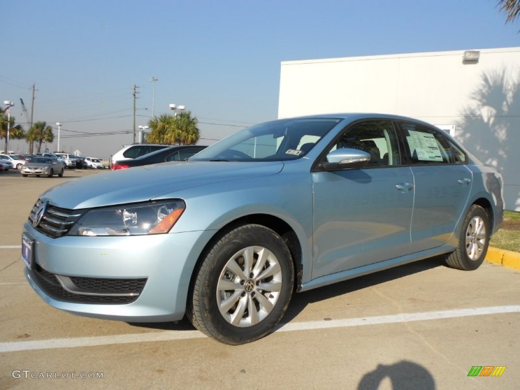 Glacier Blue Metallic 2012 Volkswagen Passat 2.5L S Exterior Photo #59073596