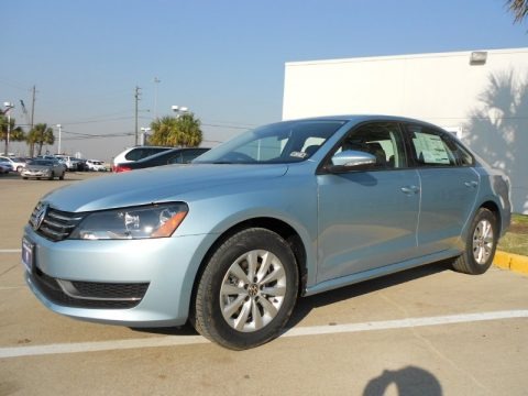 2012 Volkswagen Passat 2.5L S Data, Info and Specs