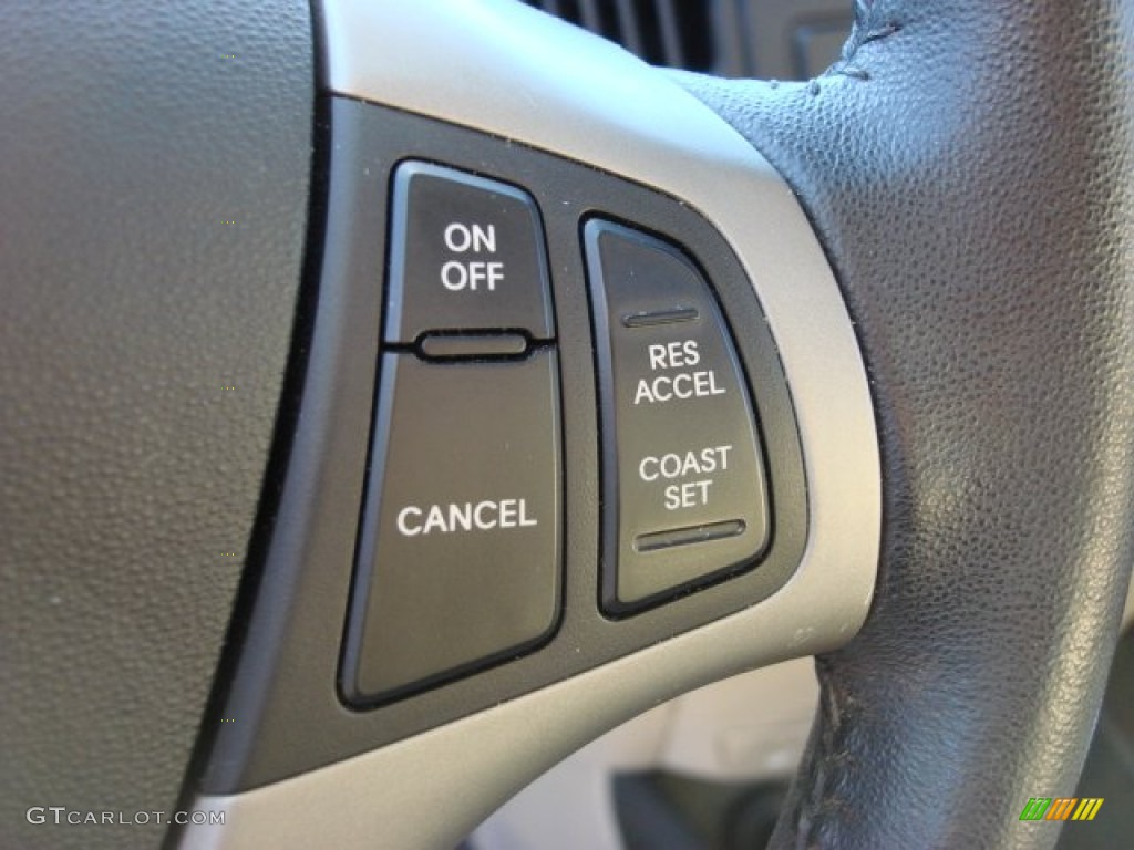 2009 Elantra Touring - Chilipepper Red / Beige photo #24