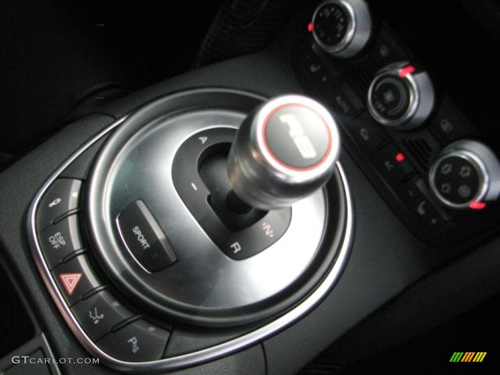 2011 Audi R8 Spyder 5.2 FSI quattro 6 Speed R tronic Automatic Transmission Photo #59074124