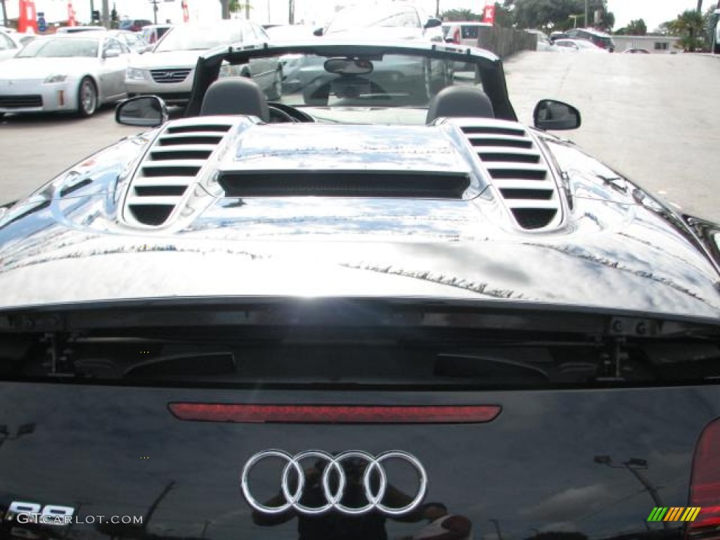 Phantom Black Pearl Effect 2011 Audi R8 Spyder 5.2 FSI quattro Exterior Photo #59074205