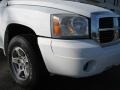 2006 Bright White Dodge Dakota SLT Quad Cab  photo #2