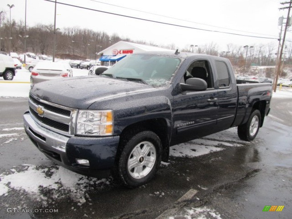2009 Silverado 1500 LT Extended Cab 4x4 - Imperial Blue Metallic / Ebony photo #3