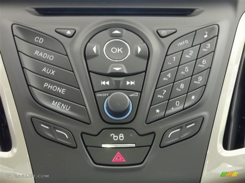 2012 Ford Focus SEL 5-Door Controls Photo #59079269