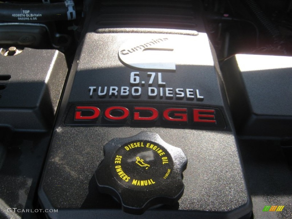 2007 Dodge Ram 3500 SLT Regular Cab 4x4 Chassis Engine Photos