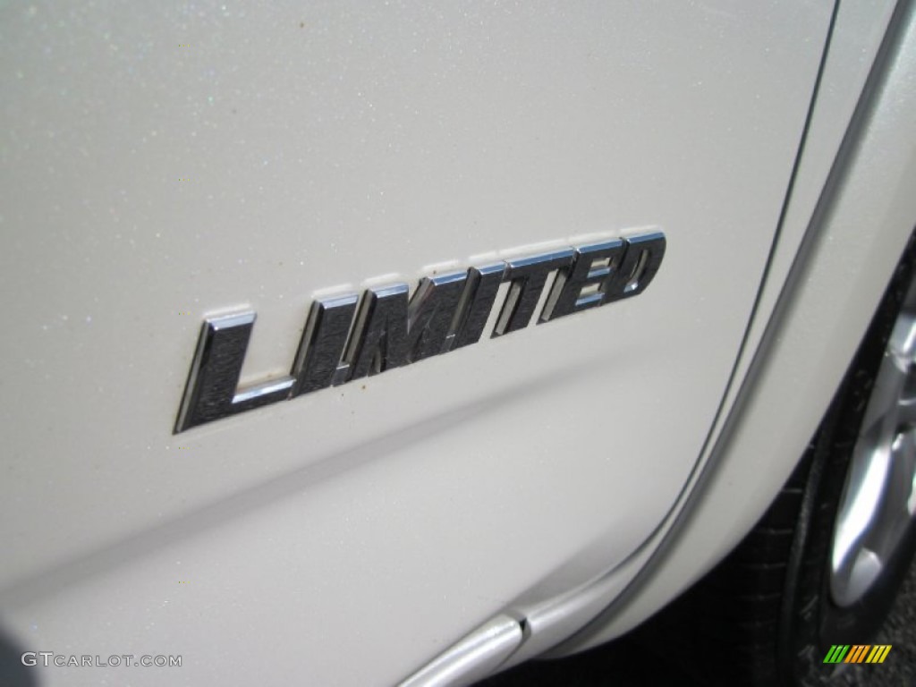 2009 RAV4 Limited 4WD - Classic Silver Metallic / Sand Beige photo #12