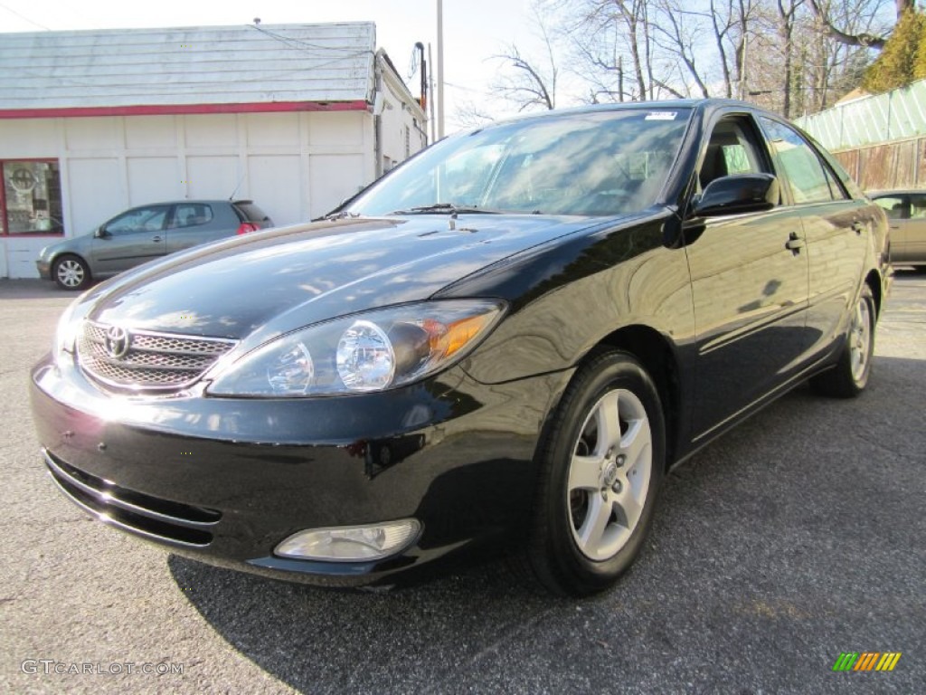 2004 Camry SE V6 - Black / Dark Charcoal photo #4