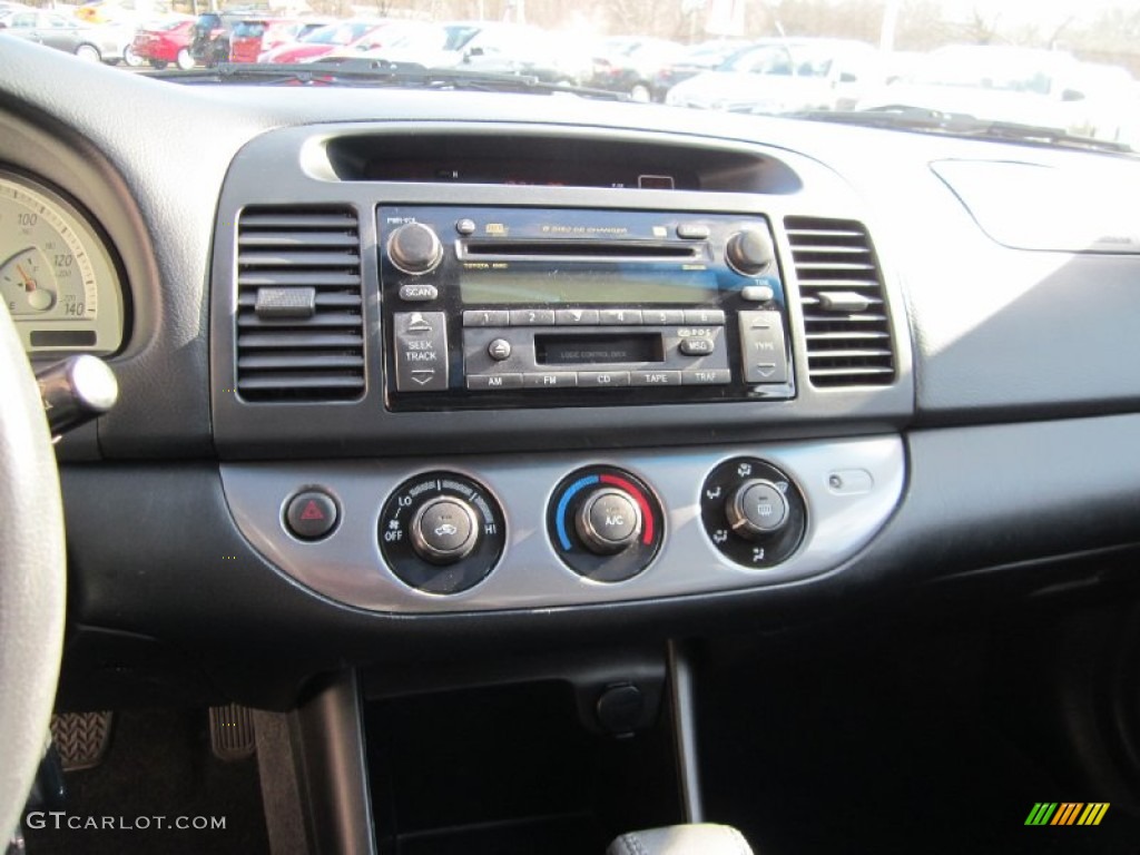 2004 Camry SE V6 - Black / Dark Charcoal photo #26
