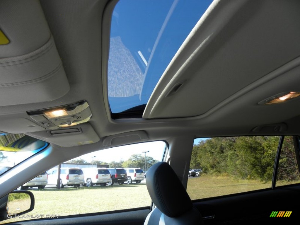 2011 Outback 2.5i Limited Wagon - Graphite Gray Metallic / Warm Ivory photo #4