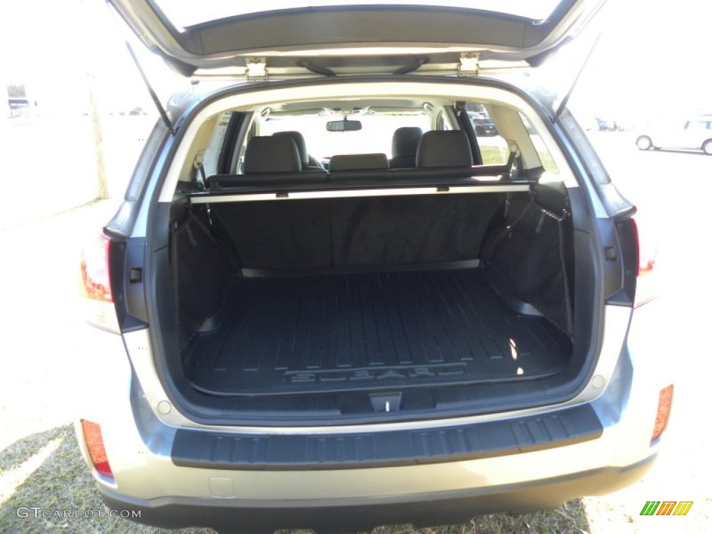 2011 Outback 2.5i Limited Wagon - Graphite Gray Metallic / Warm Ivory photo #15