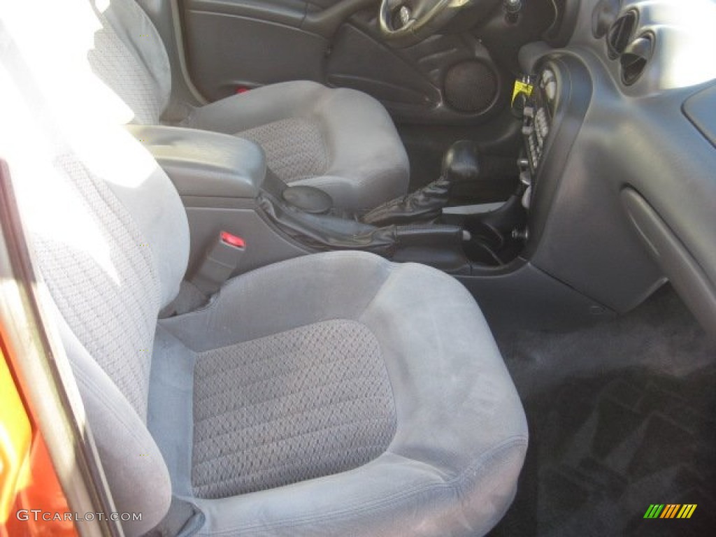 2003 Grand Am GT Sedan - Fusion Orange Metallic / Dark Pewter photo #2