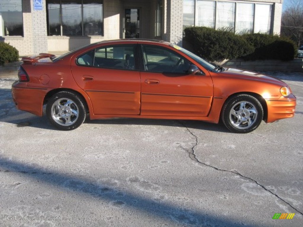 2003 Grand Am GT Sedan - Fusion Orange Metallic / Dark Pewter photo #5