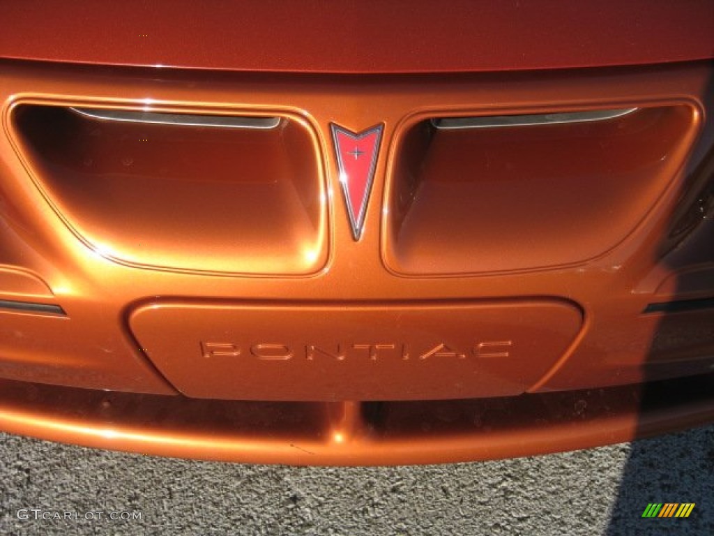 2003 Grand Am GT Sedan - Fusion Orange Metallic / Dark Pewter photo #14